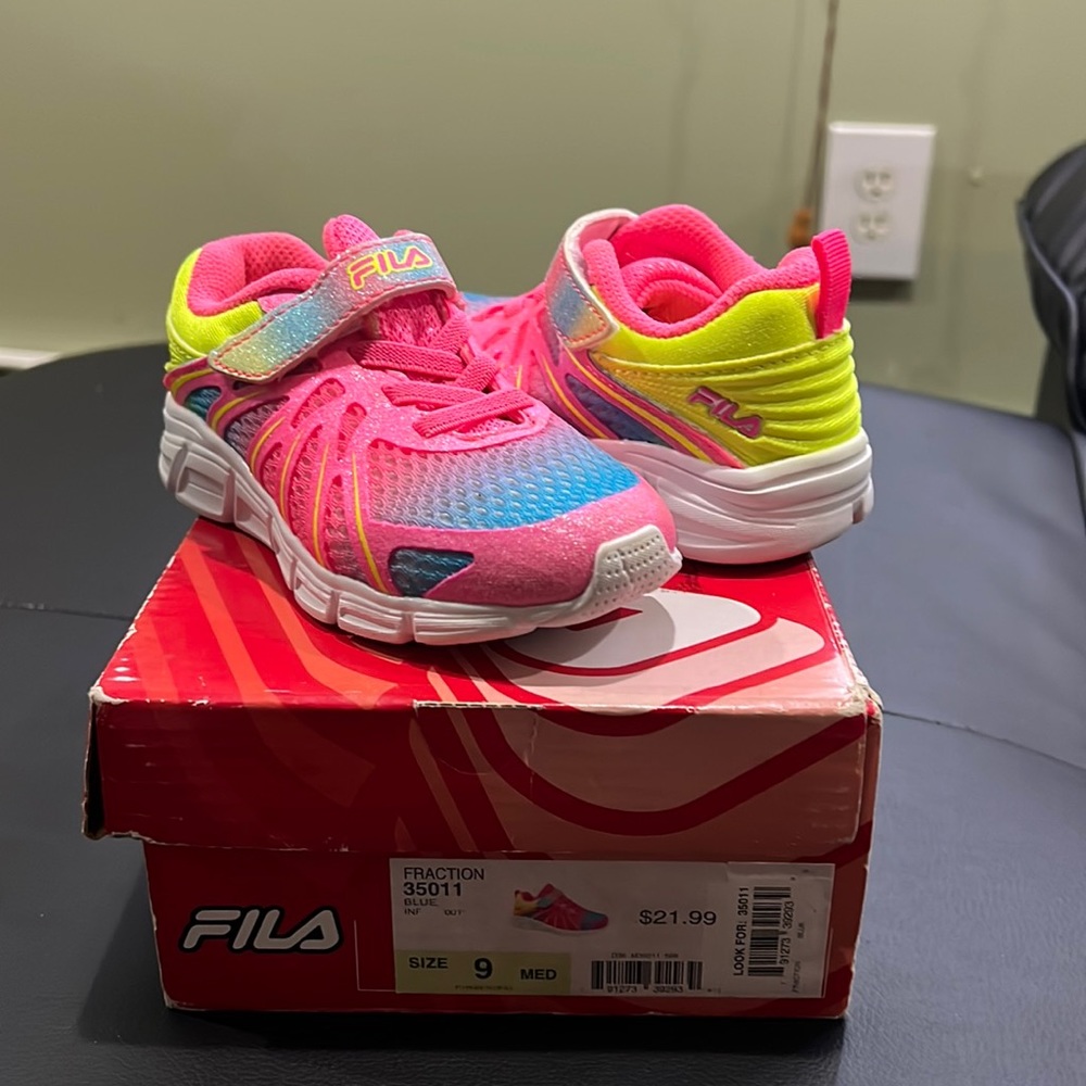 Fila girls sneakers